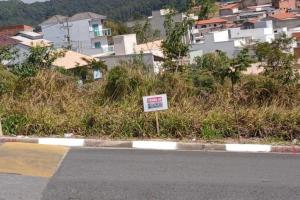 Terreno na Cidade de Alumínio